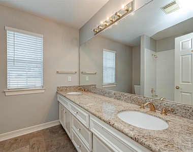 4502 Devonshire Street - Photo Thumbnail 25