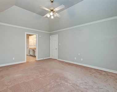 4502 Devonshire Street - Photo Thumbnail 17