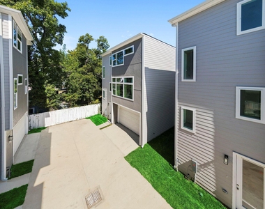 6721 Saint Augustine Street - Photo Thumbnail 37