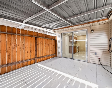6649 De Moss Drive - Photo Thumbnail 39