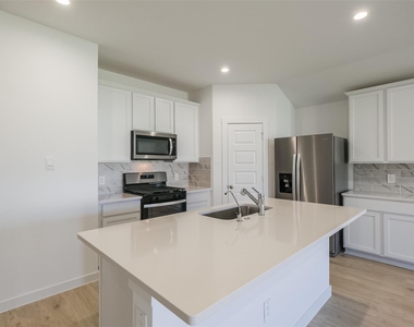 31718 Hallington Hill Lane - Photo Thumbnail 8