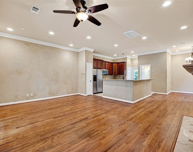 1250 Utah Street - Photo Thumbnail 8
