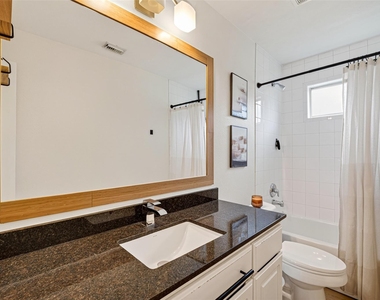 1314 E 34th Street - Photo Thumbnail 17