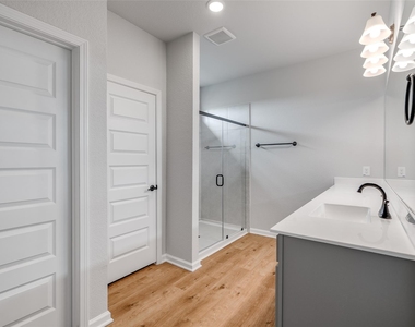 32315 Clouser Minnow Court - Photo Thumbnail 7