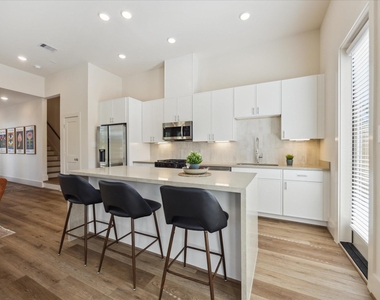 5907 Urban Pines Street - Photo Thumbnail 12
