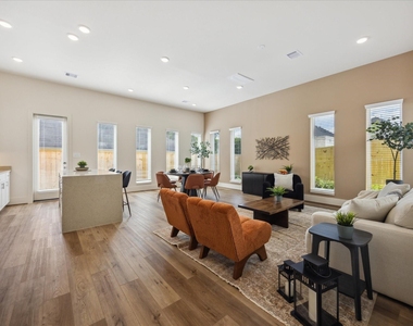 5907 Urban Pines Street - Photo Thumbnail 10
