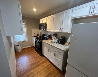 3607 Rosalie Street - Photo Thumbnail 4