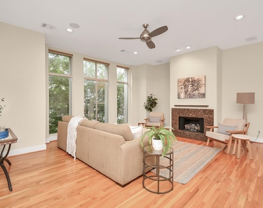 1118 Columbus Street - Photo Thumbnail 12