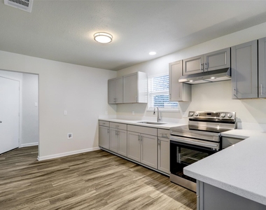 3918 Cosby Street - Photo Thumbnail 1