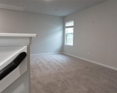 64 Valiant Ridge Trail - Photo Thumbnail 18