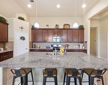 2003 Sunset Terrace Lane - Photo Thumbnail 11