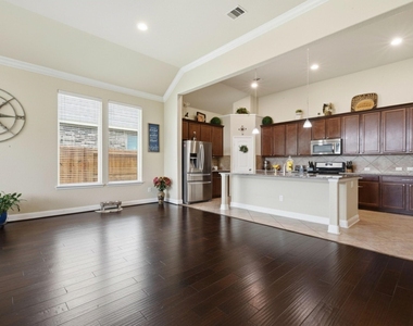2003 Sunset Terrace Lane - Photo Thumbnail 6