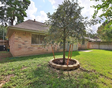 16035 Hollow Rock Drive - Photo Thumbnail 32
