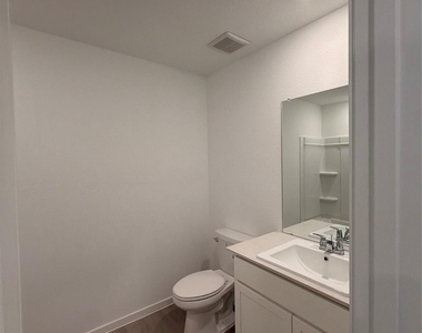 15014 Tremaine Court - Photo Thumbnail 8