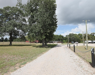 20329 Roberts Cemetery Road - Photo Thumbnail 4