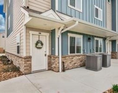 21155 Gosling Road - Photo Thumbnail 1