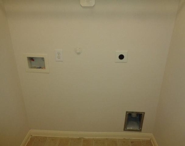 20347 Yosemite Falls Drive - Photo Thumbnail 11