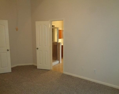 20347 Yosemite Falls Drive - Photo Thumbnail 18