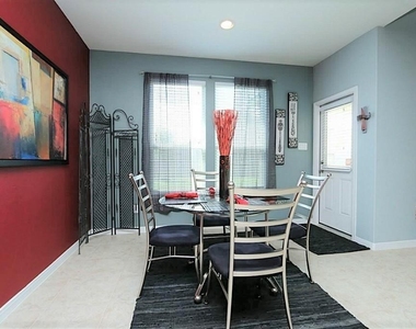 4811 Lennon Park Court - Photo Thumbnail 19