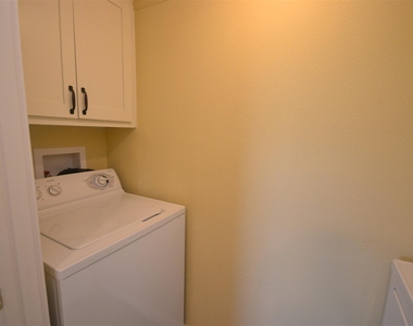 12652 Calvary Road - Photo Thumbnail 15