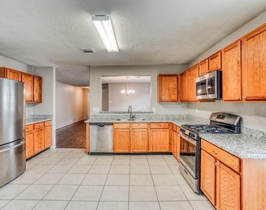 4931 Winding View Lane - Photo Thumbnail 5