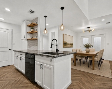 4530 Stanford Court - Photo Thumbnail 17