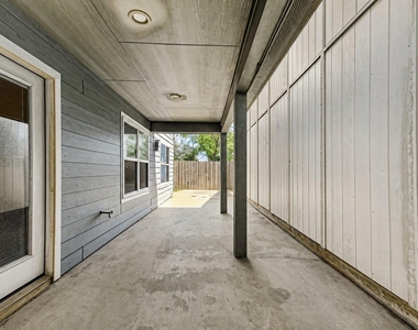 4530 Stanford Court - Photo Thumbnail 22