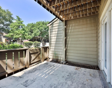 5005 Georgi Lane - Photo Thumbnail 46