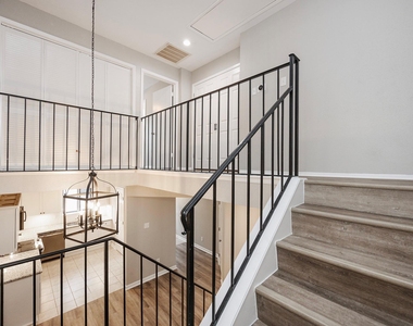 5005 Georgi Lane - Photo Thumbnail 24