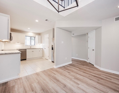5005 Georgi Lane - Photo Thumbnail 6