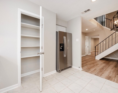 5005 Georgi Lane - Photo Thumbnail 13