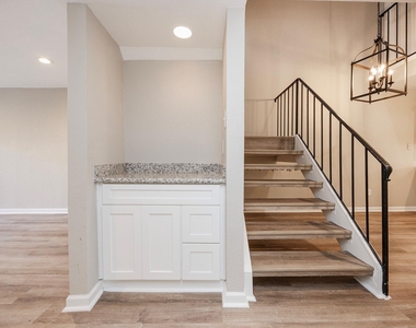 5005 Georgi Lane - Photo Thumbnail 15