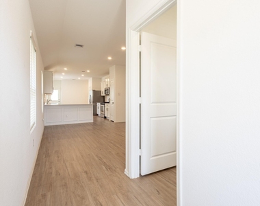 19396 Villa Mesa Dr - Photo Thumbnail 3