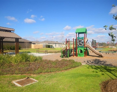 14635 Myrtle Point Drive - Photo Thumbnail 15