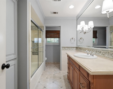 12435 Kimberley Lane - Photo Thumbnail 17