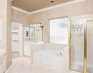 3007 Smokey Hollow Dr - Photo Thumbnail 5