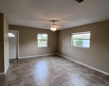 849 Tupelo Drive - Photo Thumbnail 1