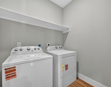 1836 Ferguson Way Street - Photo Thumbnail 11