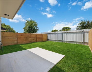 1836 Ferguson Way Street - Photo Thumbnail 6