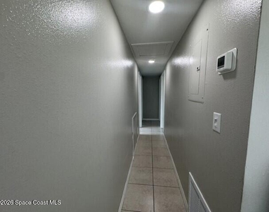 1841 Baldwin Street - Photo Thumbnail 9