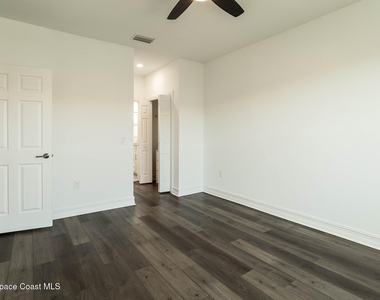 1800 Noel Place - Photo Thumbnail 21