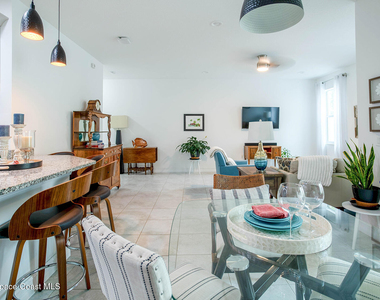 1800 Noel Place - Photo Thumbnail 10