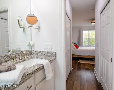 1800 Noel Place - Photo Thumbnail 15