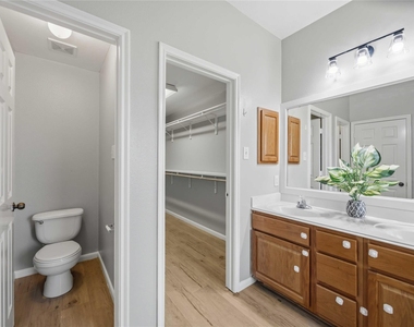 11609 Spill Creek Drive - Photo Thumbnail 13