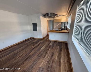 2421 Stone Street - Photo Thumbnail 7