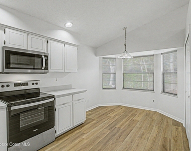 3474 Floral Palm Boulevard - Photo Thumbnail 7