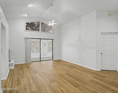 3474 Floral Palm Boulevard - Photo Thumbnail 4