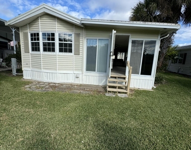113 Sunset Drive - Photo Thumbnail 14