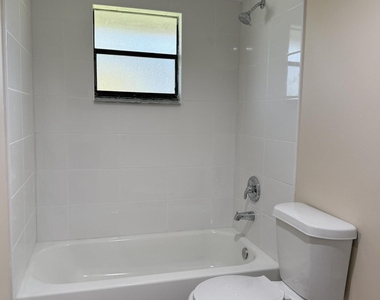 2180 Vista Terrace - Photo Thumbnail 19
