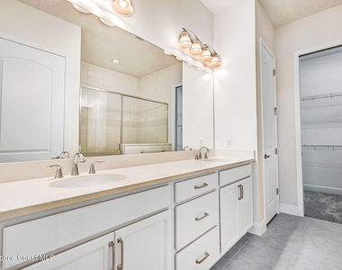2988 Pangea Circle - Photo Thumbnail 32